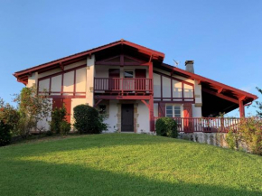 Belle villa basque panoramique, 6 couchages, à 7 km de Cambo et des Thermes - FR-1-495-29